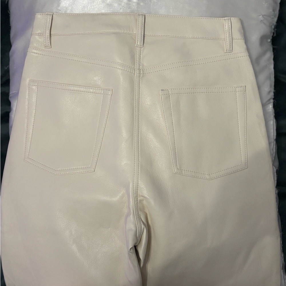Aritzia malina pants, cream, size 4